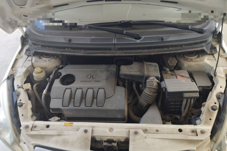 Used BAIC E Series 2012 Hatchback 1.3L Manual Liking Edition Engine Bay