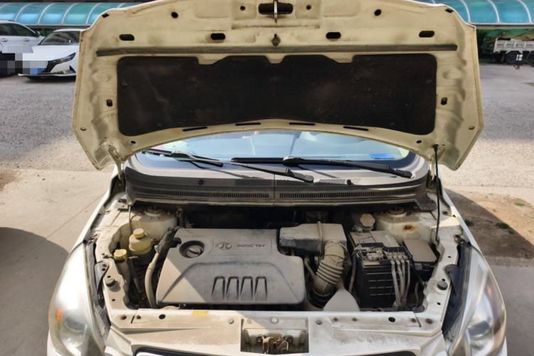 Used BAIC E Series 2012 Hatchback 1.5L Automatic Leshang Version Engine Bay