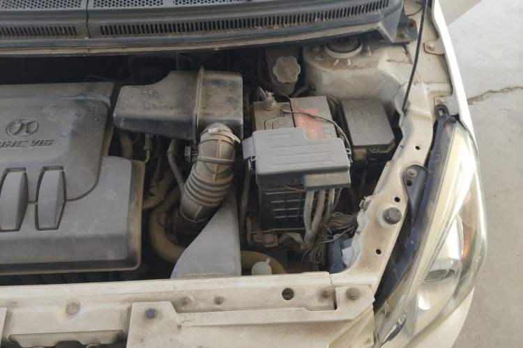 Used BAIC E Series 2012 Hatchback 1.3L Manual Liking Edition Engine Bay Left