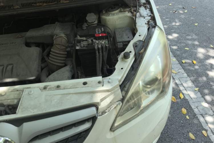 Used BAIC E Series 2012 Hatchback 1.3L Manual Liking Edition Engine Bay Left