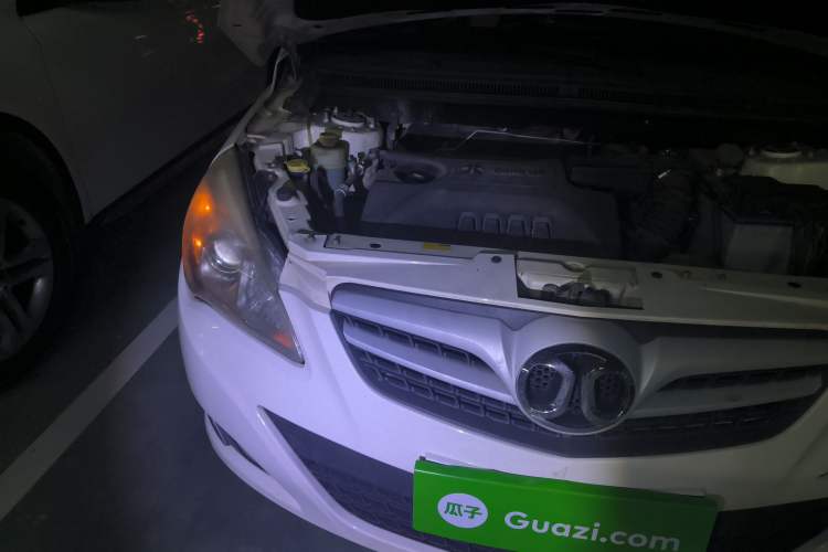 Used BAIC E Series 2012 Hatchback 1.5L Automatic Leshang Version Engine Bay Right