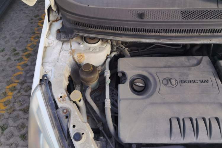 Used BAIC E Series 2012 Hatchback 1.5L Automatic Leshang Version Engine Bay Right