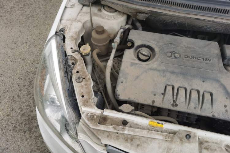 Used BAIC E Series 2012 Hatchback 1.3L Manual Liking Edition Engine Bay Right