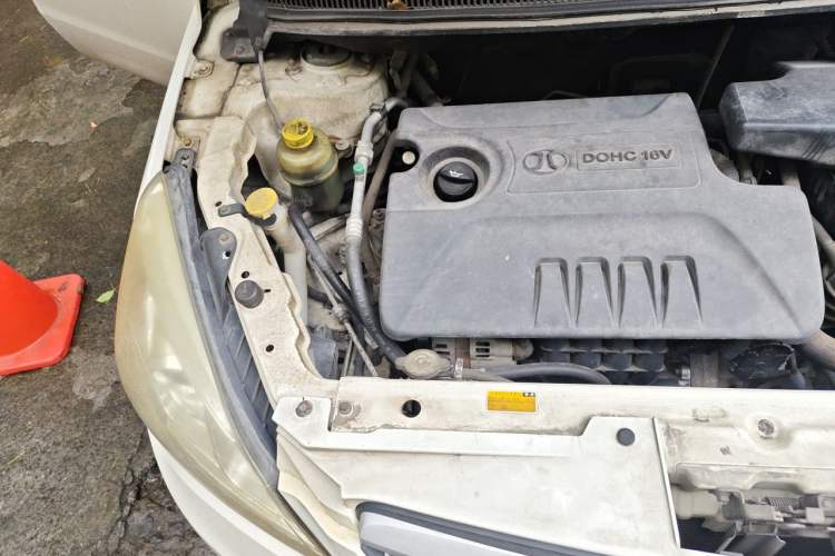 Used BAIC E Series 2012 Hatchback 1.5L Automatic Leshang Version Engine Bay Right