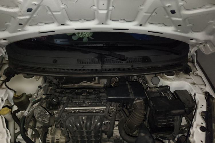 Used BAIC E Series 2012 Hatchback 1.5L Manual Leshang Version Engine Bay