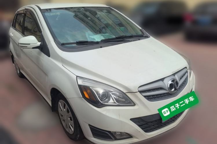 Used BAIC E Series 2012 Hatchback 1.3L Manual Liking Edition Front Right 45 Deg