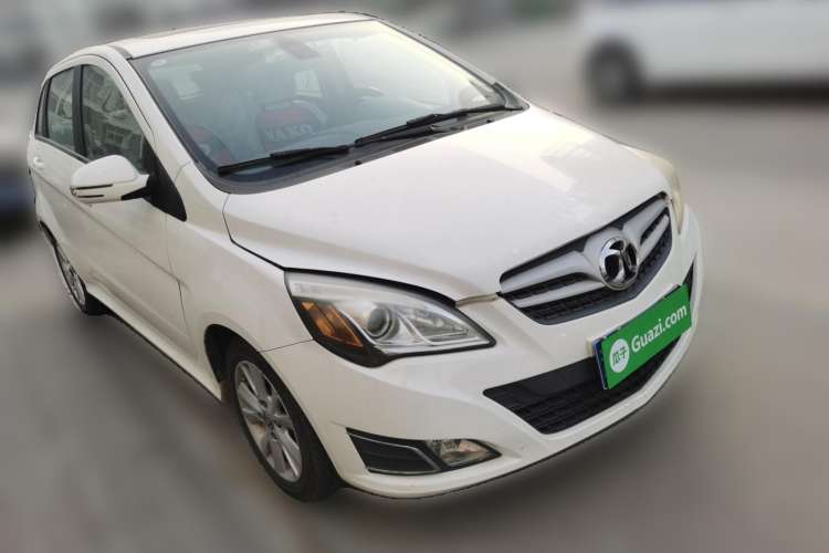 Used BAIC E Series 2012 Hatchback 1.5L Automatic Leshang Version Front Right 45 Deg