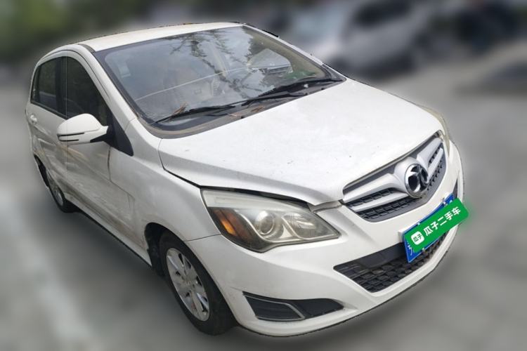 Used BAIC E Series 2012 Hatchback 1.3L Manual Liking Edition Front Right 45 Deg