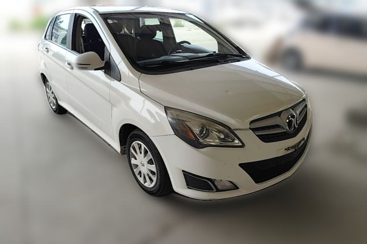 Used BAIC E Series 2012 Hatchback 1.3L Manual Liking Edition Front Right 45 Deg