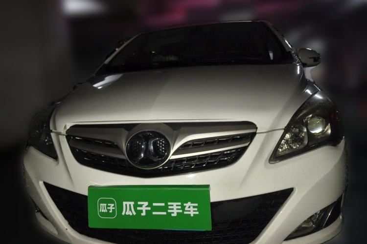 Used BAIC E Series 2012 Hatchback 1.5L Manual Leshang Version Front