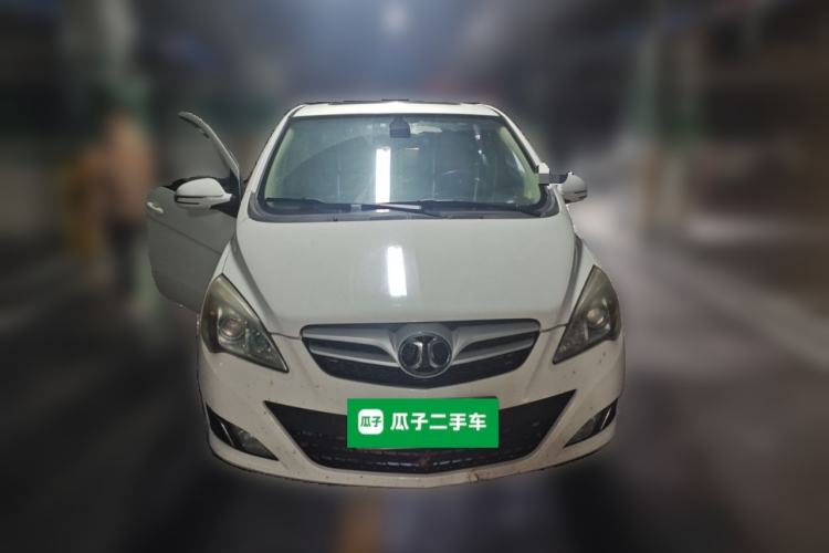 Used BAIC E Series 2012 Hatchback 1.5L Manual Leshang Version Front