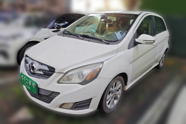 BAIC E Series 2012 Hatchback 1.5L Automatic Enjoyment Version с пробегом