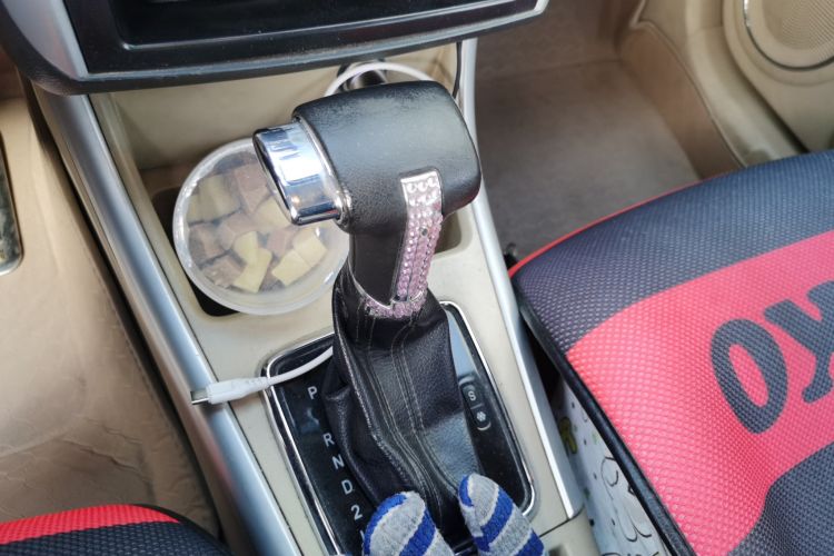 Used BAIC E Series 2012 Hatchback 1.5L Automatic Leshang Version Gear Lever