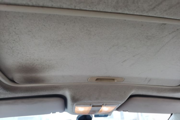 Used BAIC E Series 2012 Hatchback 1.5L Automatic Leshang Version Headliner