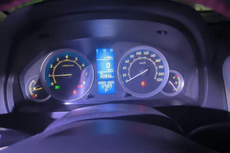 Used BAIC E Series 2012 Hatchback 1.5L Automatic Leshang Version Instrument Cluster