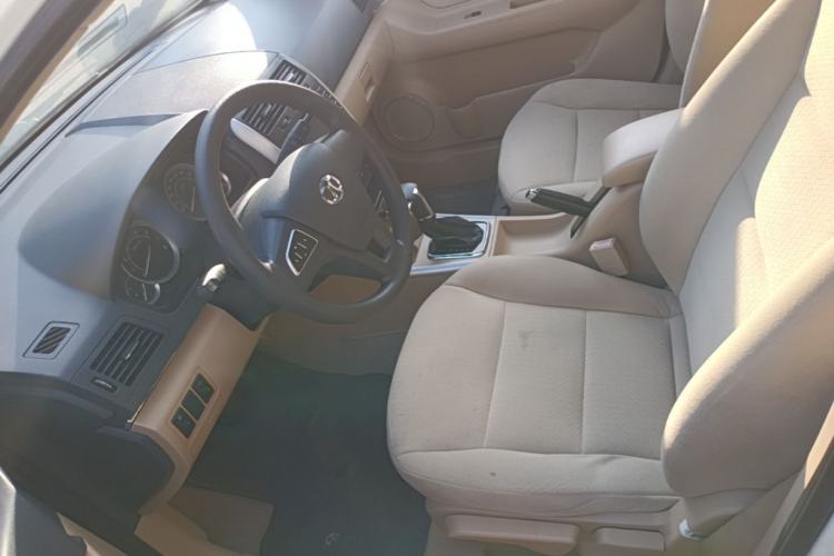 Used BAIC E Series 2012 Hatchback 1.5L Automatic Leshang Version Left Front Seat