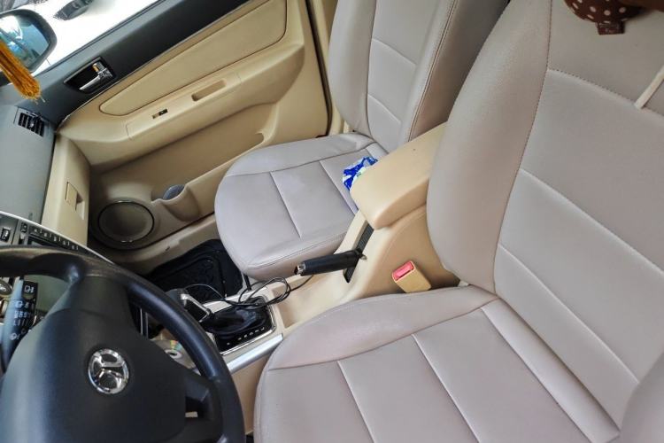 Used BAIC E Series 2012 Hatchback 1.5L Automatic Enjoyment Version Left Front Seat