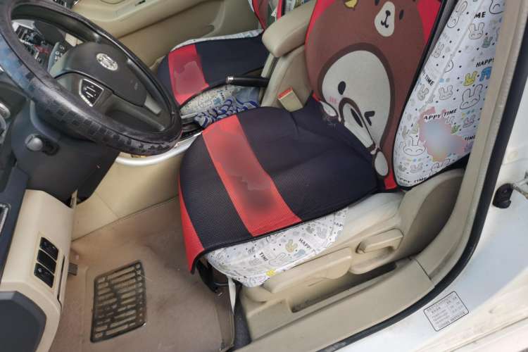 Used BAIC E Series 2012 Hatchback 1.5L Automatic Leshang Version Left Front Seat