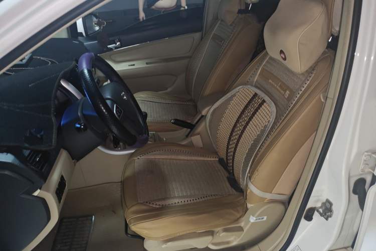 Used BAIC E Series 2012 Hatchback 1.5L Manual Leshang Version Left Front Seat