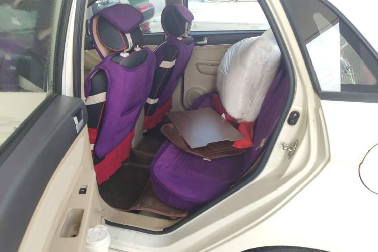 Used BAIC E Series 2012 Hatchback 1.3L Manual Liking Edition Left Rear Seat