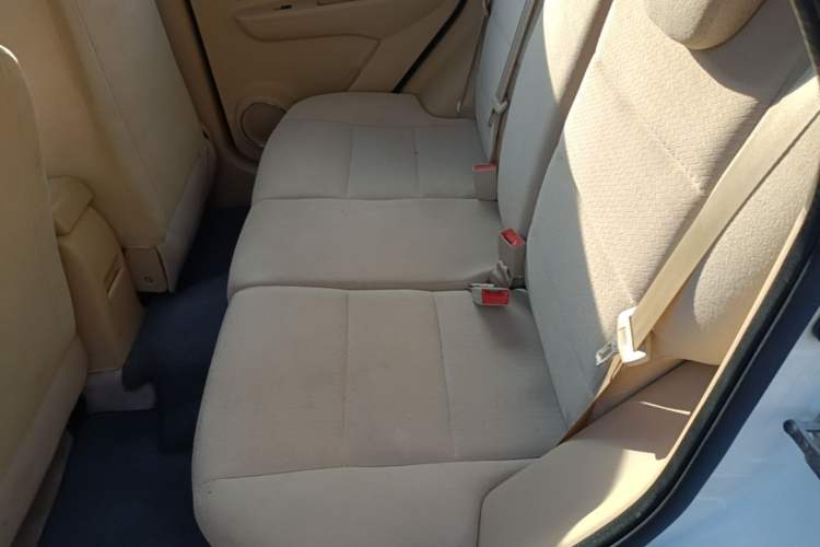 Used BAIC E Series 2012 Hatchback 1.5L Automatic Leshang Version Left Rear Seat