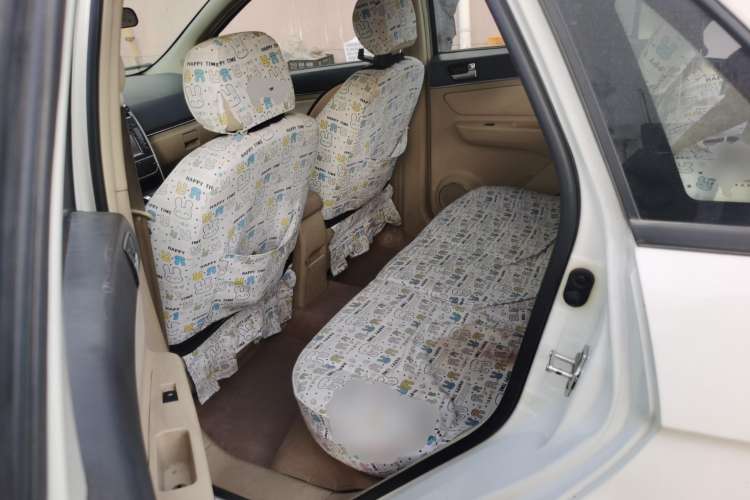 Used BAIC E Series 2012 Hatchback 1.5L Automatic Leshang Version Left Rear Seat