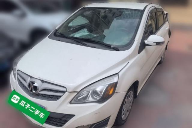 Ojetý BAIC E Series 2012 Hatchback 1.3L Manual Liking Edition
