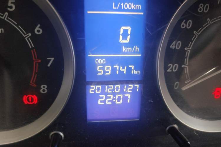 Used BAIC E Series 2012 Hatchback 1.3L Manual Liking Edition Odometer Close Up