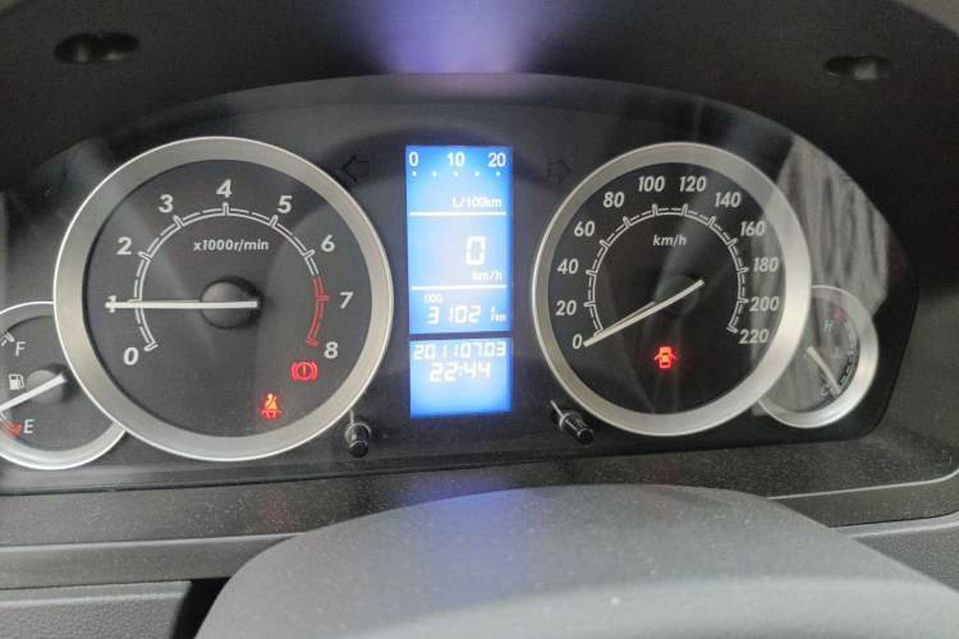 Used BAIC E Series 2012 Hatchback 1.5L Manual Leshang Version Odometer Close Up