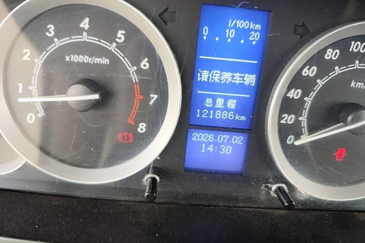 Used BAIC E Series 2012 Hatchback 1.3L Manual Liking Edition Odometer Close Up
