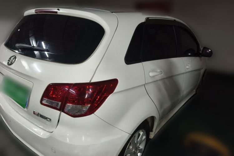 Used BAIC E Series 2012 Hatchback 1.5L Manual Leshang Version Rear Right 45 Deg