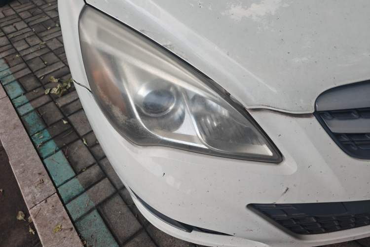 Used BAIC E Series 2012 Hatchback 1.3L Manual Liking Edition Right Front Headlight