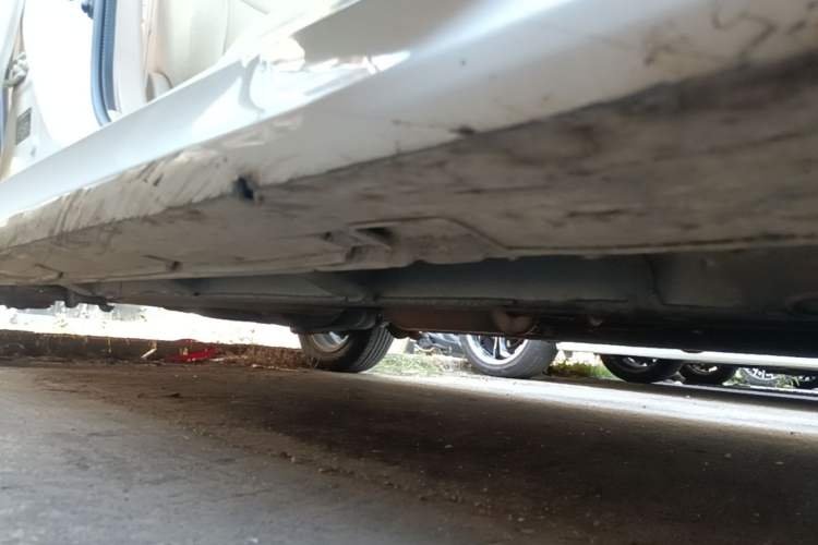Used BAIC E Series 2012 Hatchback 1.5L Automatic Leshang Version Right Side Sill