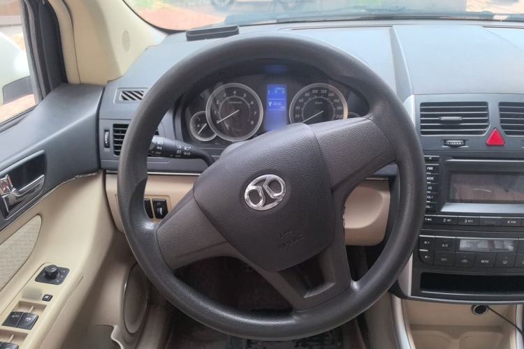 Used BAIC E Series 2012 Hatchback 1.3L Manual Liking Edition Steering Wheel