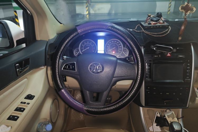 Used BAIC E Series 2012 Hatchback 1.5L Manual Leshang Version Steering Wheel