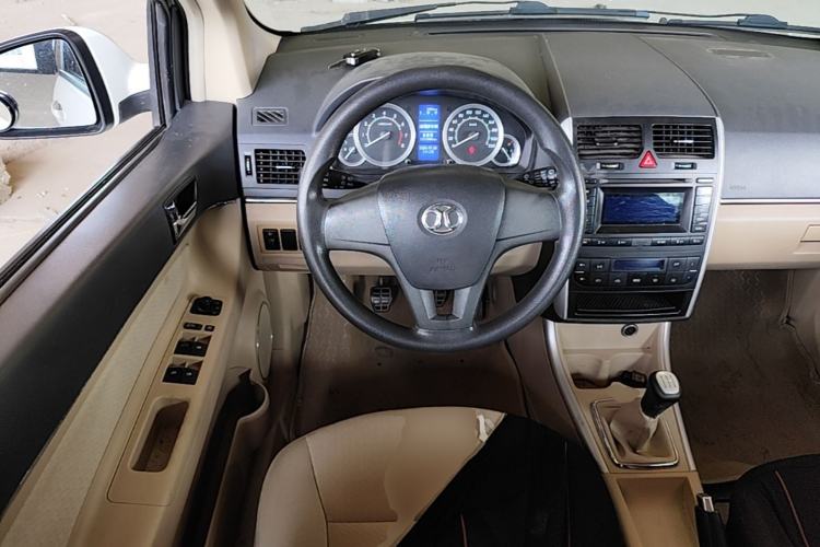 Used BAIC E Series 2012 Hatchback 1.3L Manual Liking Edition Steering Wheel