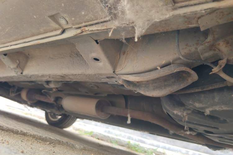 Used BAIC E Series 2012 Hatchback 1.5L Manual Leshang Version Chassis Rear Left