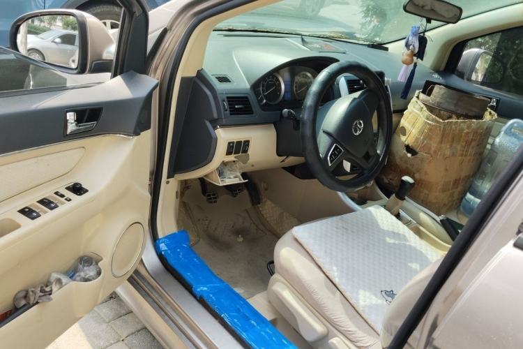 Used BAIC E Series 2012 Hatchback 1.5L Manual Leshang Version Driver Seat