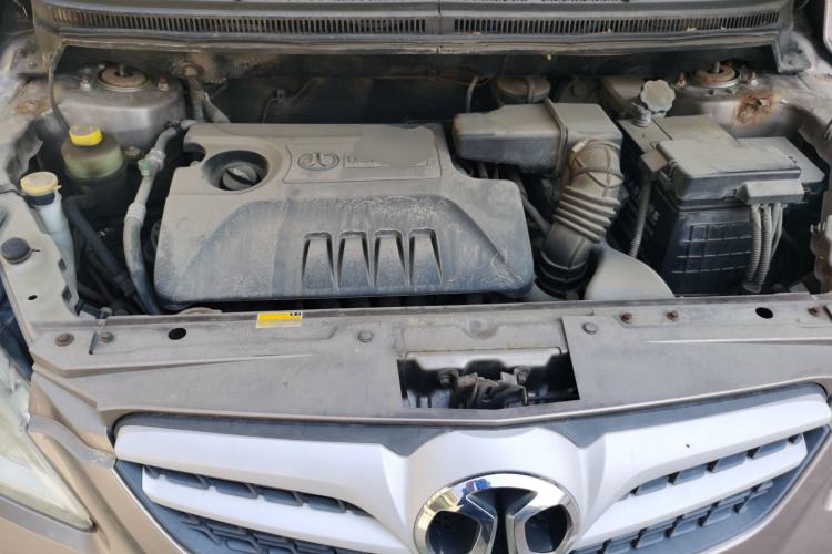 Used BAIC E Series 2012 Hatchback 1.5L Automatic Leshang Version Engine Bay