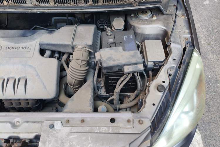 Used BAIC E Series 2012 Hatchback 1.5L Automatic Leshang Version Engine Bay Left