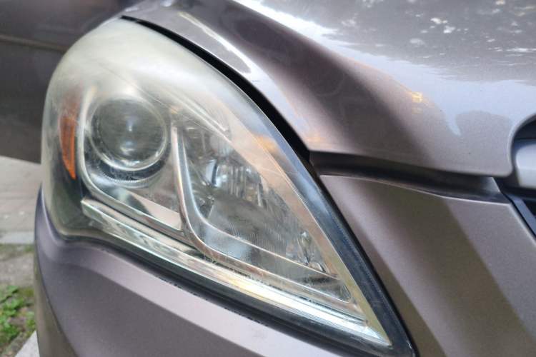 Used BAIC E Series 2012 Hatchback 1.5L Automatic Leshang Version Right Front Headlight