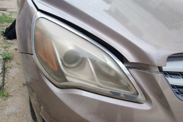 Used BAIC E Series 2012 Hatchback 1.5L Manual Leshang Version Right Front Headlight