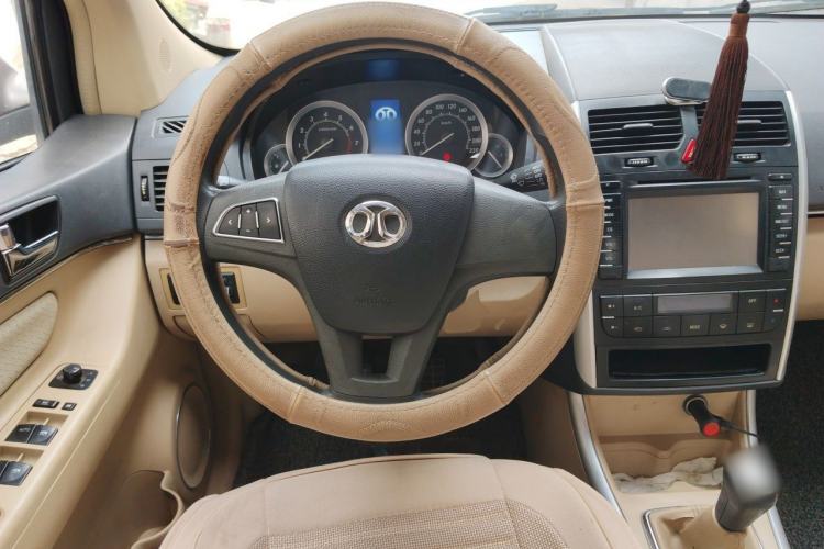 Used BAIC E Series 2012 Hatchback 1.5L Manual Leshang Version Steering Wheel