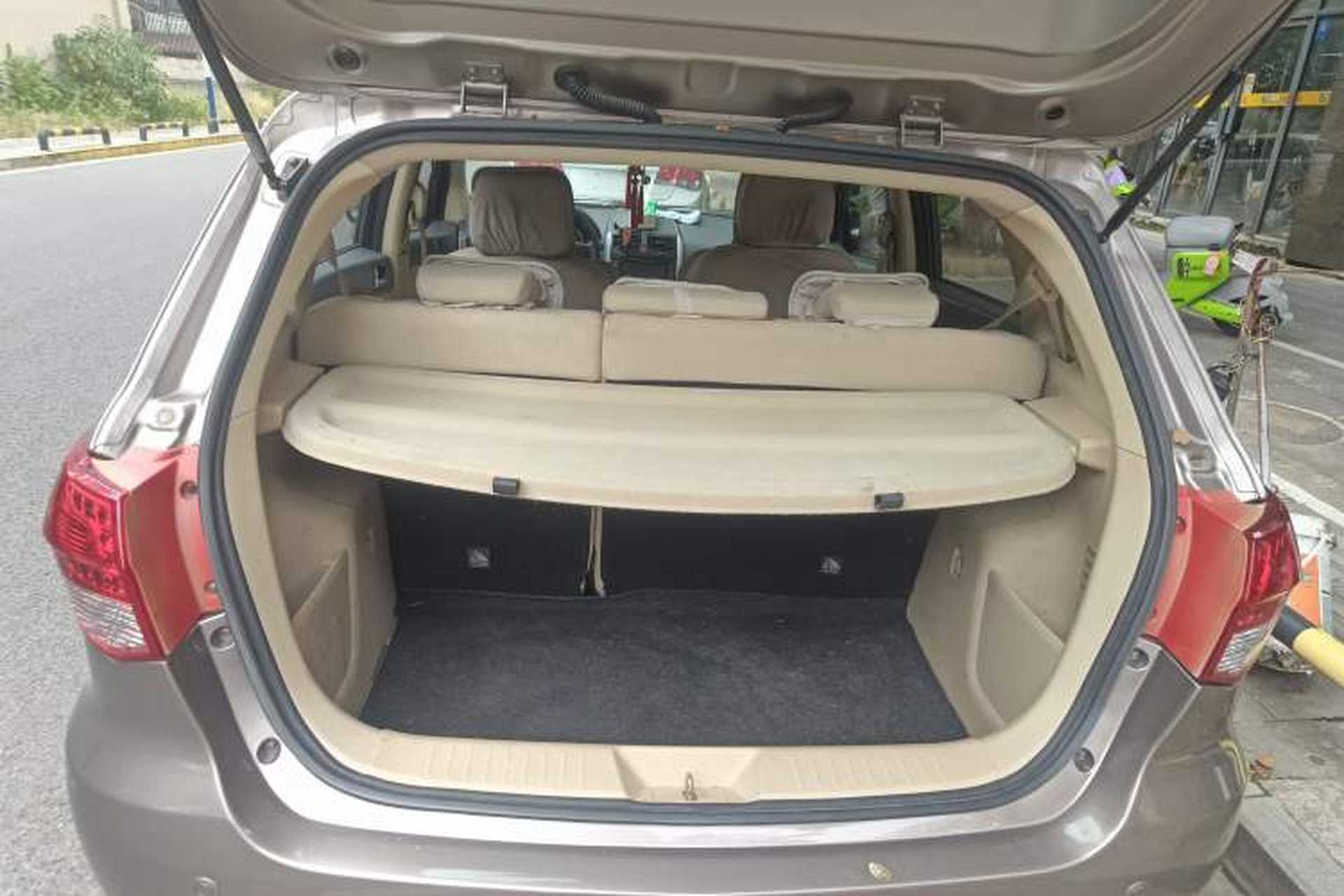 Used BAIC E Series 2012 Hatchback 1.5L Automatic Leshang Version Trunk