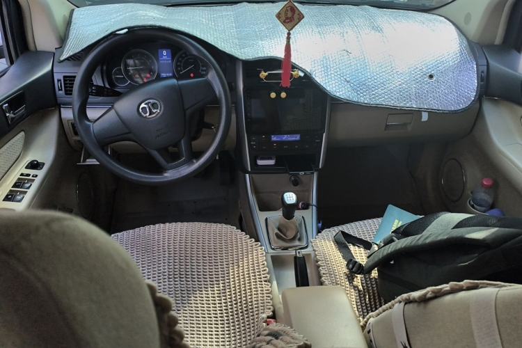 Used BAIC E Series 2013 Sedan 1.3L Manual Special Offer Edition Center Console