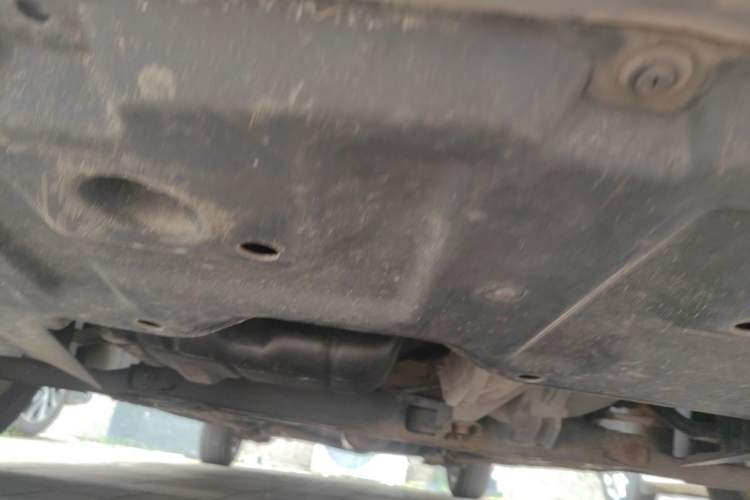 Used BAIC E Series 2013 Hatchback 1.5L Manual Lotte Edition Chassis Front