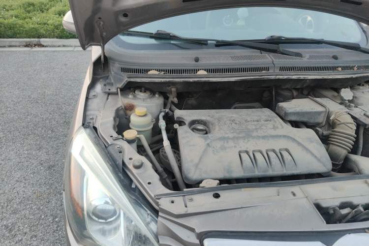 Used BAIC E Series 2013 Sedan 1.5L Manual Lotte Edition Engine Bay Right