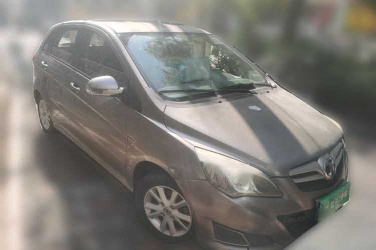 Used BAIC E Series 2013 Hatchback 1.5L Manual Lotte Edition Front Right 45 Deg