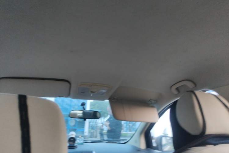 Used BAIC E Series 2013 Sedan 1.5L Manual Lotte Edition Headliner