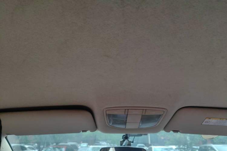 Used BAIC E Series 2013 Hatchback 1.5L Manual Lotte Edition Headliner